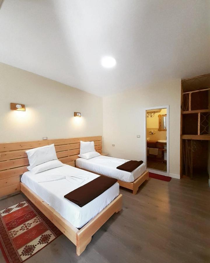 At Pikotiko'S - Korca City Rooms For Rent Korce Exterior foto