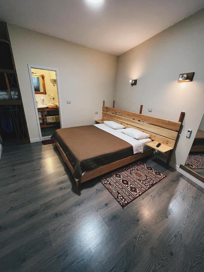 At Pikotiko'S - Korca City Rooms For Rent Korce Exterior foto
